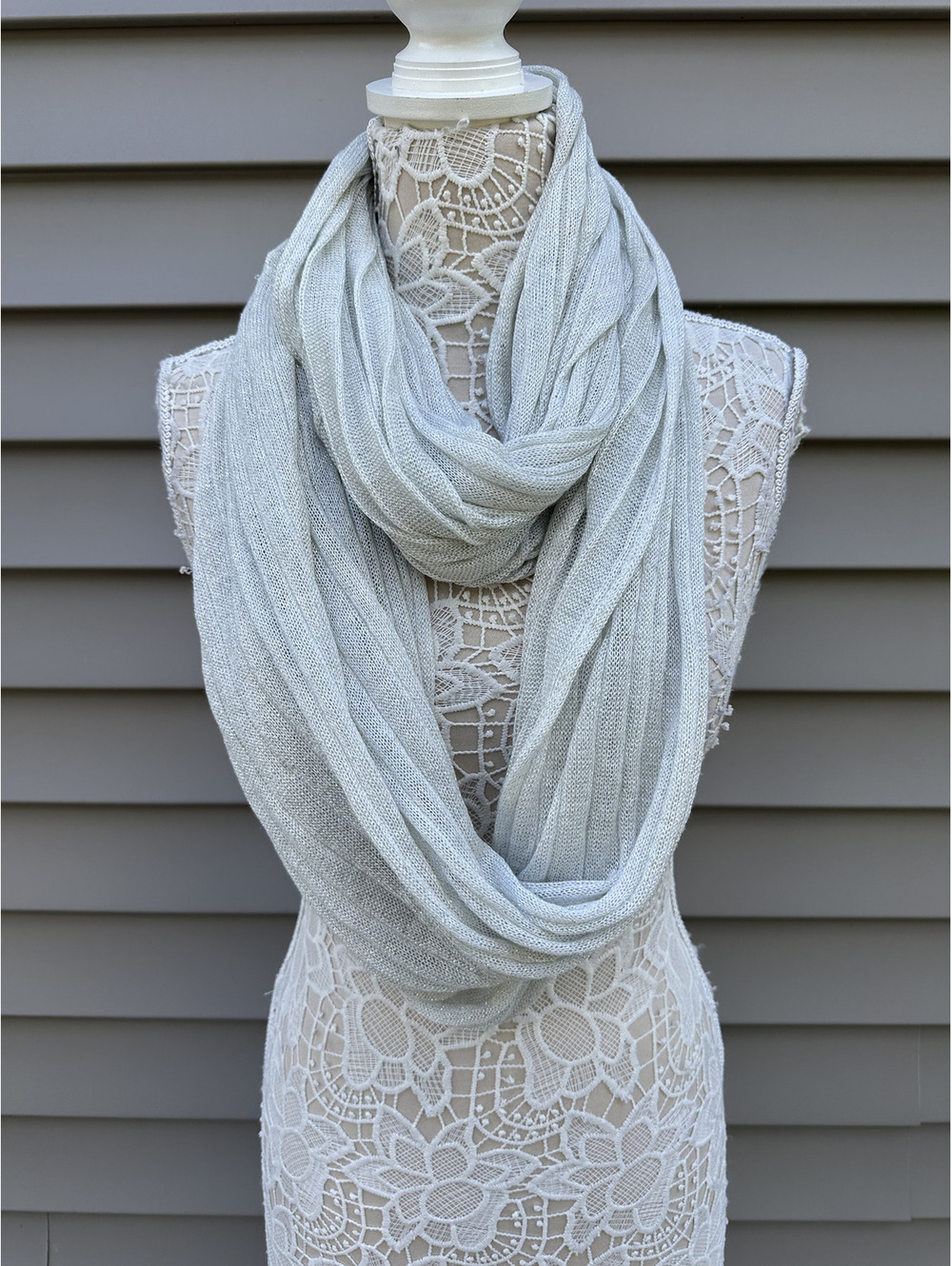 Charlotte Russe Gray Knit Infinity Scarf Wrap Cozy Minimalist Layering